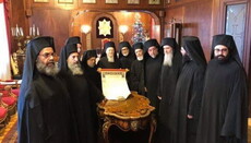 Members of Synod of Constantinople Patriarchate sign Tomos for OCU