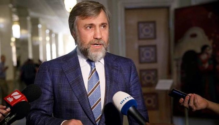 Прийнятий Закон влаштовує тільки одну конфесію – ПЦУ, заявив народний депутат Вадим Новинський