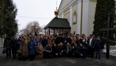 На Волині громади УПЦ відстоюють свої храми від активістів ПЦУ