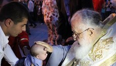 Католикос-Патриарх всея Грузии Илия II стал крестным еще 630 детей