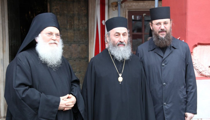 Archimandrite Ephraim with the UOC Priesthood