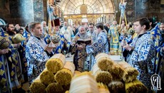 В день Сретения Предстоятель возглавил богослужение в Киево-Печерской лавре