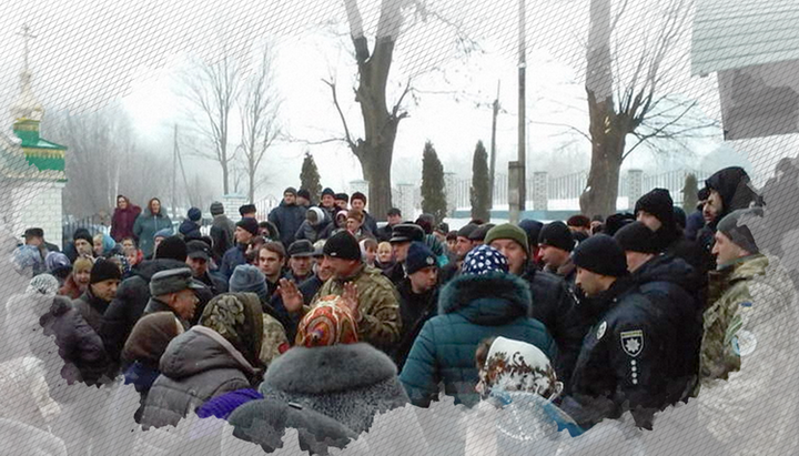 Практично щодня приходять новини про побиття вірян і захоплення храмів