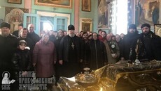 Віруючі УПЦ відстояли свій храм у Мнишині