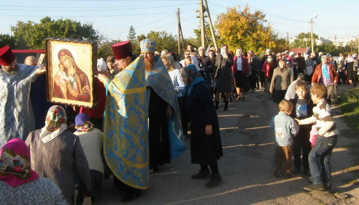 Крестный ход в защиту детей до их рождения начался 27 марта и продлится до 19 мая включительно