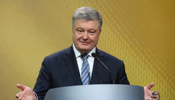 Poroshenko: Don’t bear hard on the Church and don’t seize temples