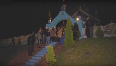In vlg Stary Zagorov in Volyn UOC believers defend the temple from seizure