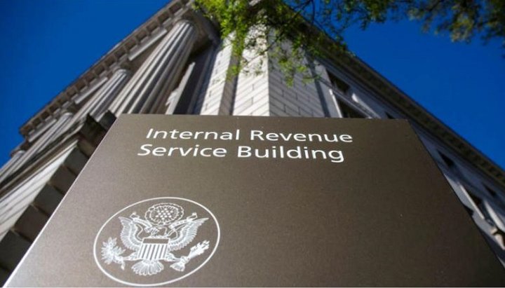 Налоговая служба США (Internal Revenue Service, IRS).