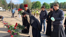 In Odessa memorial services held at the sites of mass death on May 2, 2014