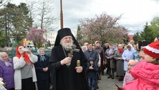 Состоялся пасхальный молебен в храме Петра и Павла