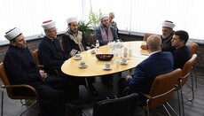 Vladimir Zelensky meets with Muslim spiritual leaders of Ukraine