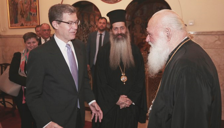 The meeting of US Ambassador at Large for International Religious Freedom Samuel Brownback and Archbishop Ieronymos II of Athens 