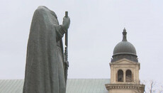 В Канаде изуродовали памятник святому князю Владимиру