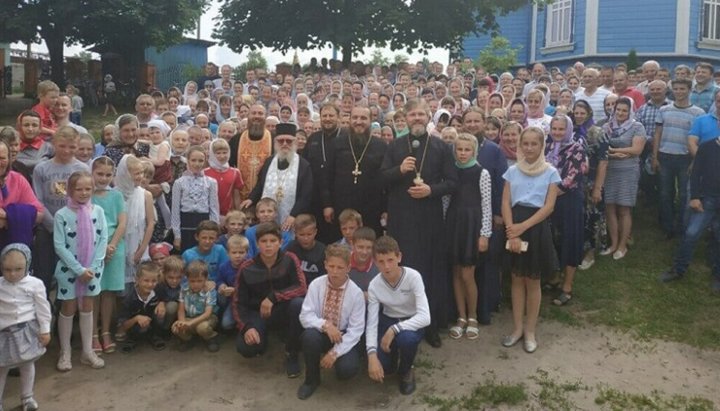 Arhimandtitul Nactarie însoțit de protoiereul Nicolai Dailevici a vizitat Eparhia de Volyn a Bisericii Ortooxe Ucrainene. Imagine: Eparhia de Volyn
