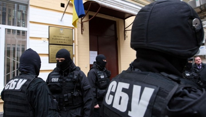 Υπάλληλοι της Υπηρεσίας Ασφαλείας της Ουκρανίας. Φωτογραφία: «Άποψη»