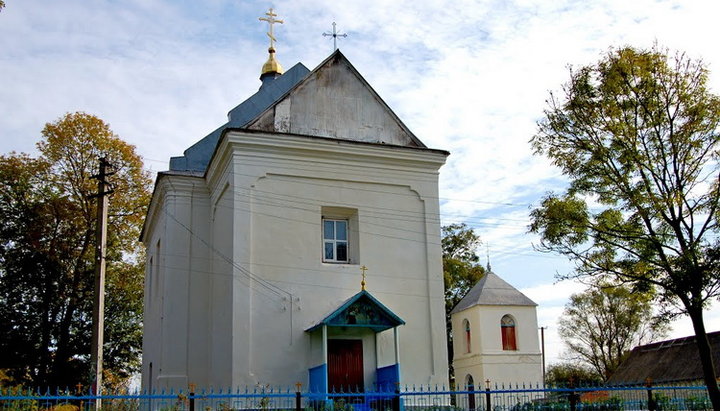 Biserica Adormirii Maicii Domnului din sat. Dorotişe. Imagine: Centrul de Informare şi Educaţie