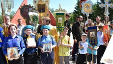 В День Петра и Павла прошел самый многочисленный в Казахстане крестный ход
