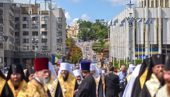 Хресний хід УПЦ в Києві 27 липня 2019 р. Фото: news.church.ua
