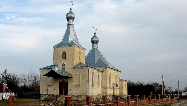 Свято-Покровский храм села Стрельск. Фото: сайт Сарненской епархии