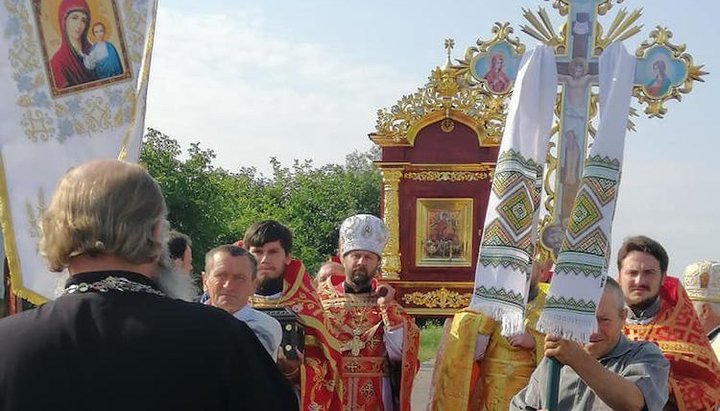 Международный крестный ход в Волынской области. Фото: СПЖ