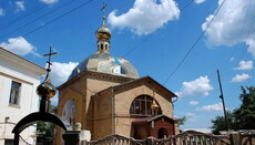 Верующие УПЦ прошли масштабным крестным ходом по улицам Лисичанска