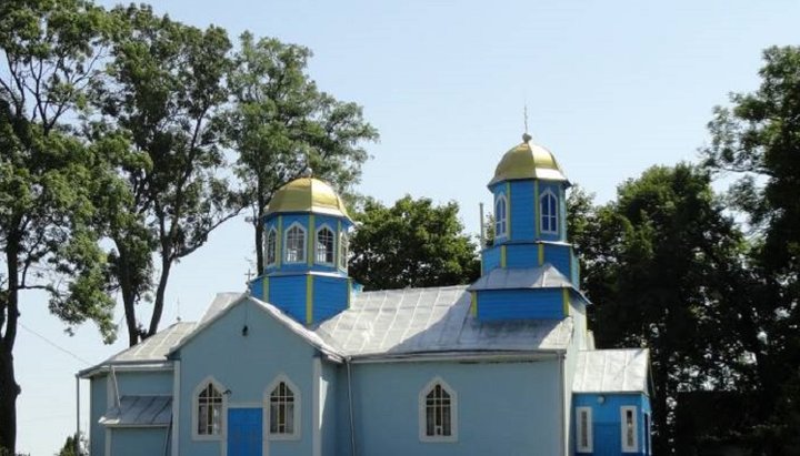 Захоплений ПЦУ Свято-Покровський храм в селі Годомичі. Фото з відкритих джерел