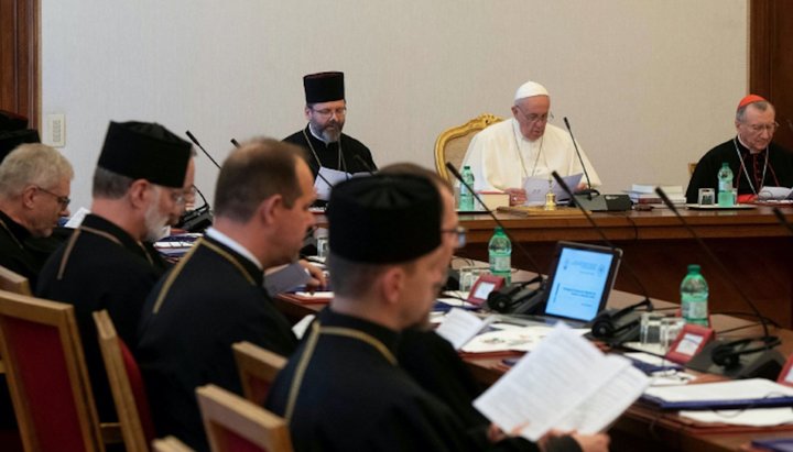 Святослав Шевчук, папа Франциск і Пьєтро Паролін на зустрічі з уніатами Європи. Фото: сайт УГКЦ.