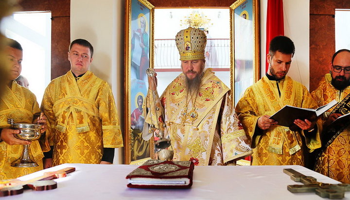 В Изюмской епархии освятили храм в честь Архистратига Михаила. Фото: izum.church.ua