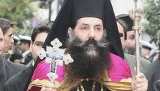 Consilierul Patriarhului: Mitropolitul de Pireu acuzat de criza din Ucraina