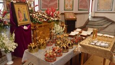 В Симферопольской епархии УПЦ совершили массовые благотворительные венчания