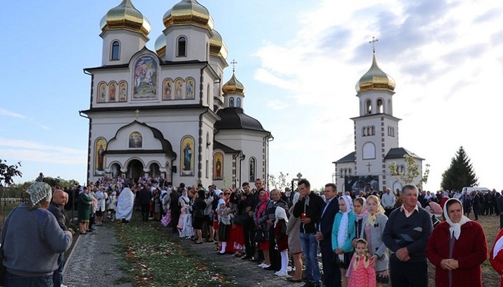 Храм в честь святого мученика Мины, село Просека, 19.09.19. Фото: Черновицко-Буковинская епархия