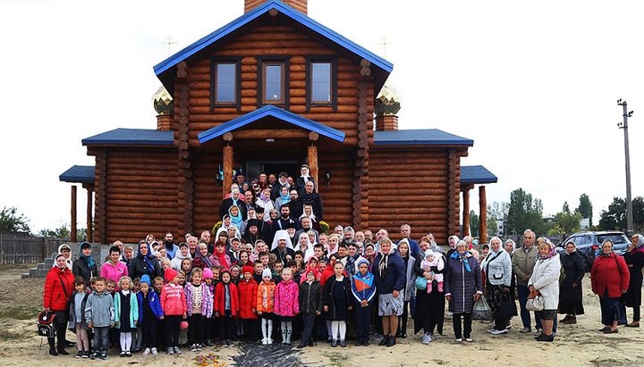 В Изюмской епархии освятили храм в честь Рождества Пресвятой Богородицы