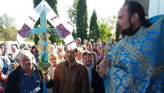 Громада відібраного чиновниками храму в Ясені відзначила престольне свято