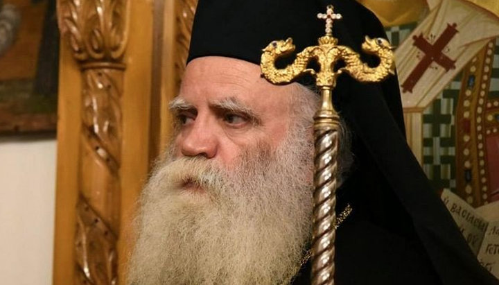 Greek hierarch calls not to pray with schismatics from OCU