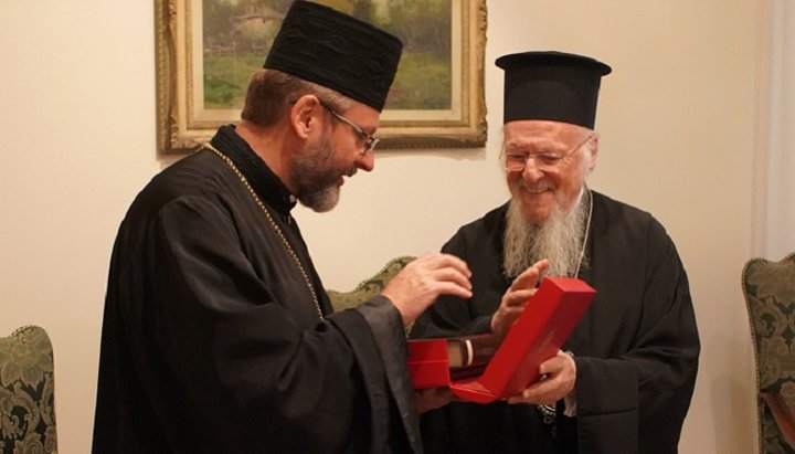 Συνάντηση του επικεφαλής της UGCC Σβιατόσλαβ Σεβτσούκ και του Πατριάρχη της Κωνσταντινούπολης Βαρθολομαίου στο Βατικανό. Φωτογραφία: UGCC