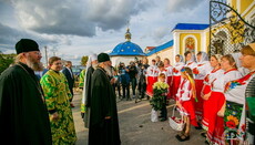 There was havoc but now is a temple: Primate visits the skete in Marinovka