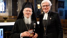 Patriarch Bartholomew awarded by female Archbishop of Swedish Church