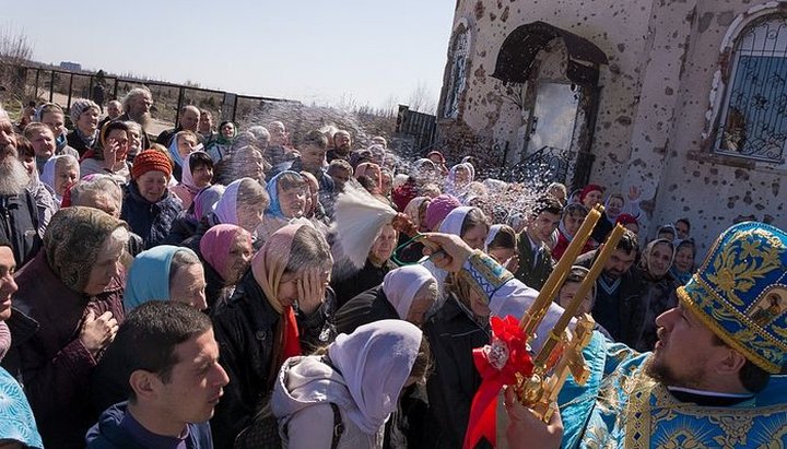 Свято-Иверский монастырь г. Донецк. Фото: Паломники