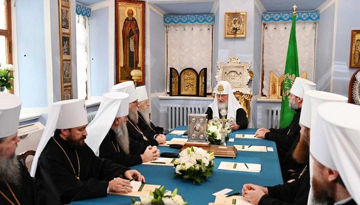 Membrii Sfântului Sinod al Bisericii Ortodoxe Ruse. Imagine: kerpc.ru