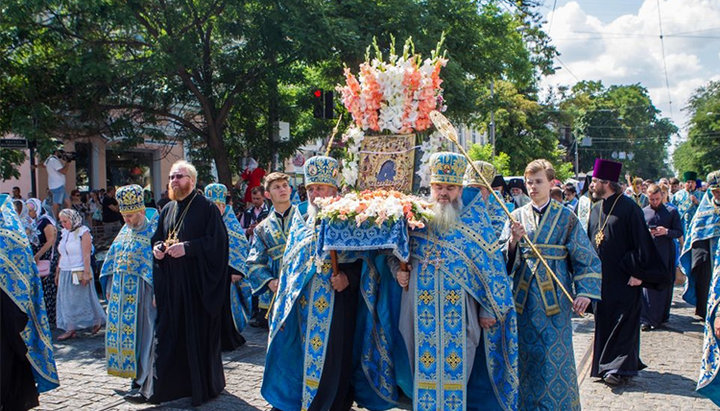 Крестный ход с Касперовской иконой Пресвятой Богородицы. Фото: eparhiya.od.ua