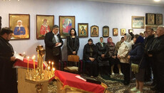Представники ОБСЄ зустрілися з парафіянами захопленого храму смт Сарата