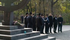 Зеленский посетил церемонию поминовения евреев, убитых в Бабьем Яру