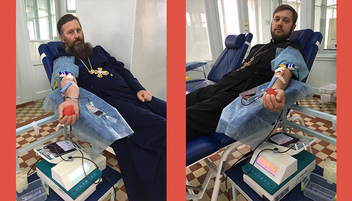 Священнослужители УПЦ стали донорами для маленьких пациентов онкогематологии. Фото: spzh.news