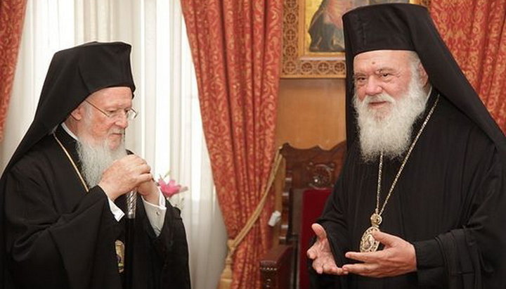 Arhiepiscopul Ieronim al Atenei și Patriarhul Bartolomeu al Constantinopolului. Imagine: pravoslavie.ru