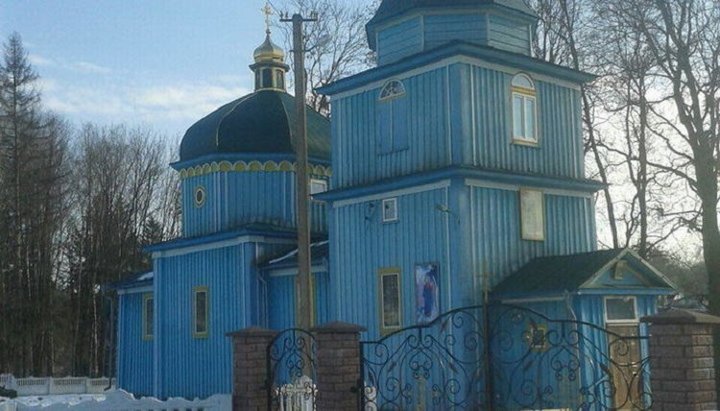 Храм Покрови Пресвятої Богородиці в селі Будераж Рівненської області. Фото з відкритих джерел