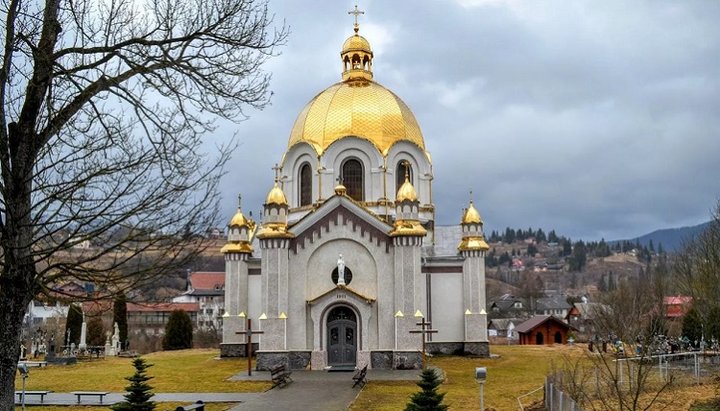 Церква Успіння Богородиці УГКЦ в Славському. Фото: map.ugcc