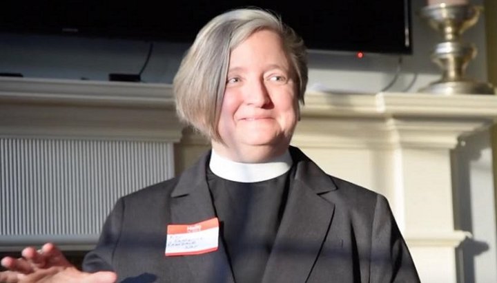 Священиця Єпископальної церкви Кетрін Регсдейл. Фото: YouTube
