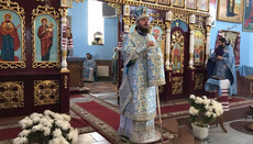 Єпископ Віктор звершив літургію у громаді, яка повернулася в УПЦ з ПЦУ