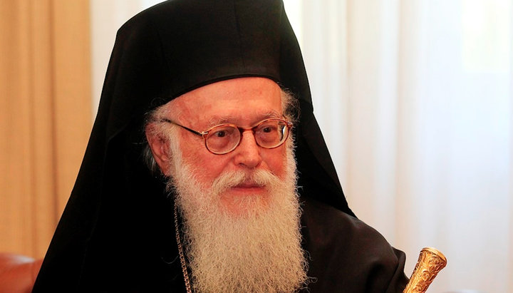Primate of the Albanian Orthodox Church, His Beatitude Archbishop Anastasios. Photo: romfea