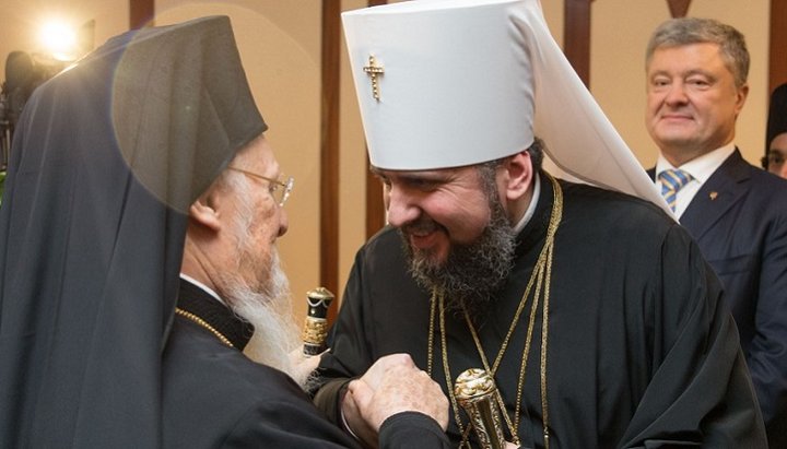 Patriarch Bartholomew of Constantinople and the head of the OCU Epiphany Dumenko. Photo: UNIAN